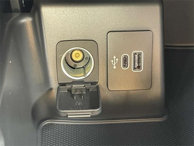 new 2025 Ford Explorer car