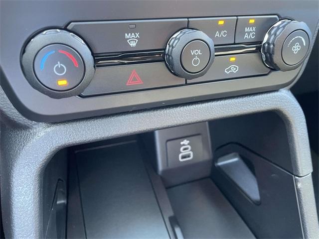 new 2025 Ford Ranger car, priced at $36,510