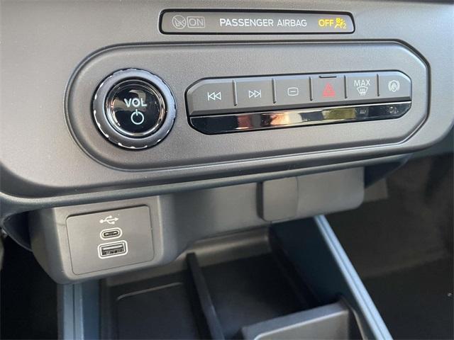 new 2025 Ford Maverick car, priced at $25,961