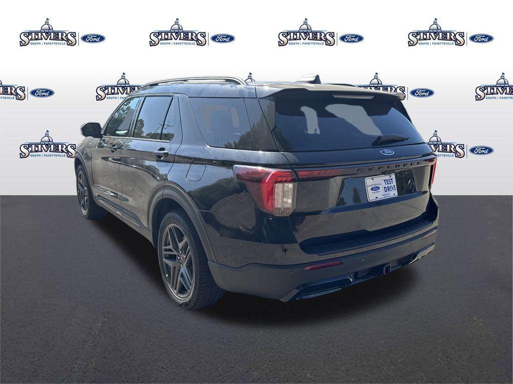 new 2025 Ford Explorer car, priced at $44,803