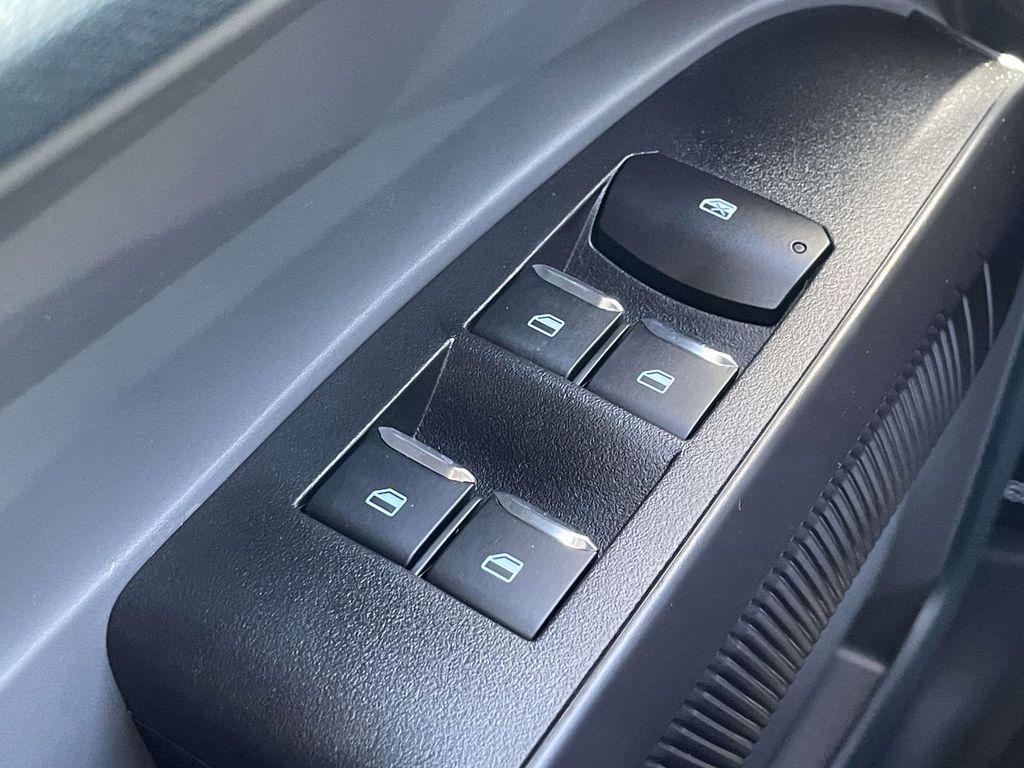 new 2025 Ford Maverick car, priced at $26,462