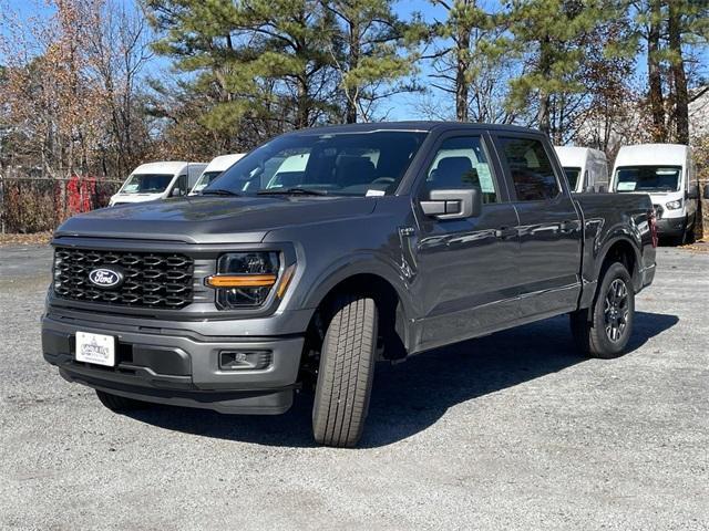 new 2024 Ford F-150 car, priced at $41,624