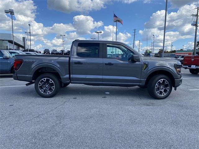 new 2024 Ford F-150 car, priced at $43,252