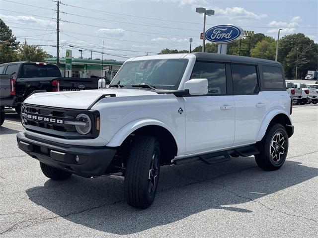 new 2024 Ford Bronco car, priced at $54,199