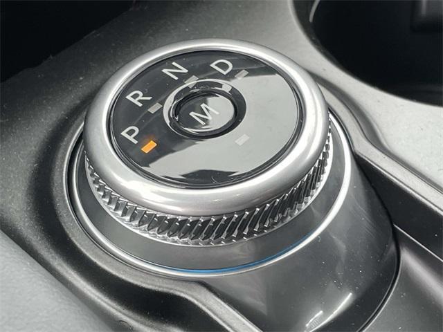 new 2025 Ford Explorer car