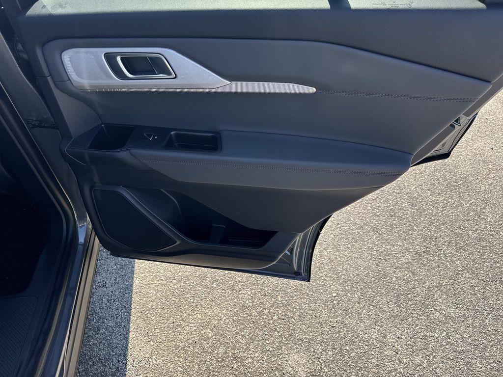 new 2025 Ford Explorer car, priced at $37,215