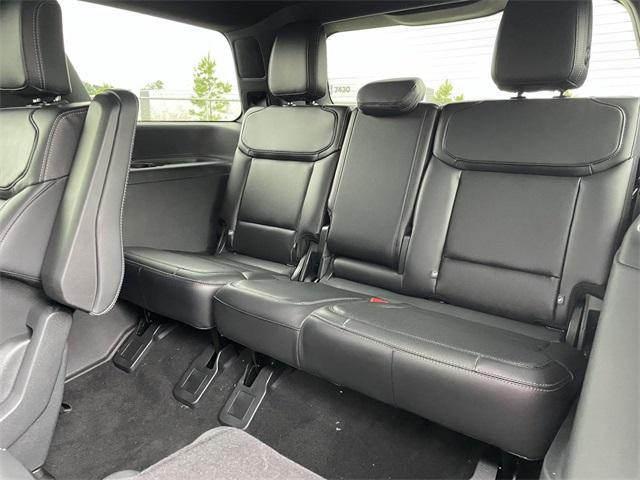 new 2025 Ford Expedition car, priced at $79,995