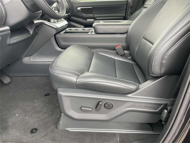 new 2025 Ford Expedition car, priced at $79,995