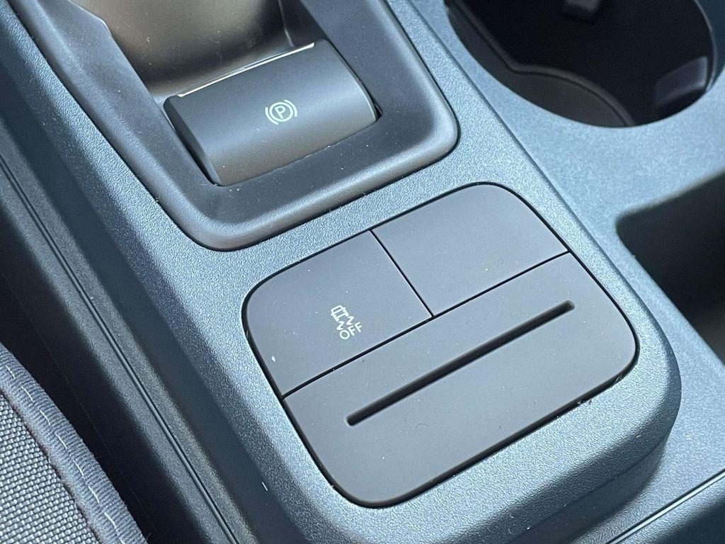 new 2025 Ford Maverick car, priced at $26,462