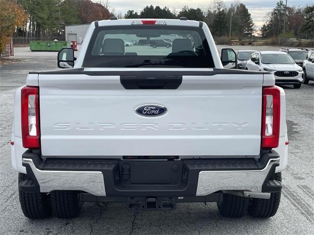 new 2024 Ford F-350 car, priced at $54,623