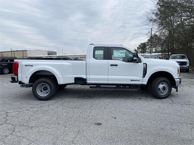 new 2024 Ford F-350 car, priced at $61,643