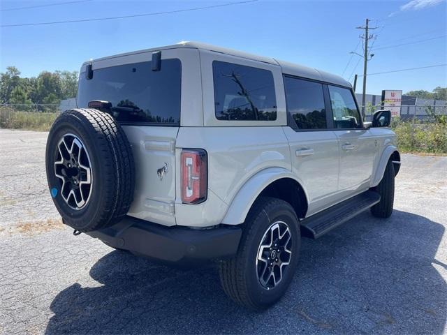 new 2025 Ford Bronco car, priced at $51,914
