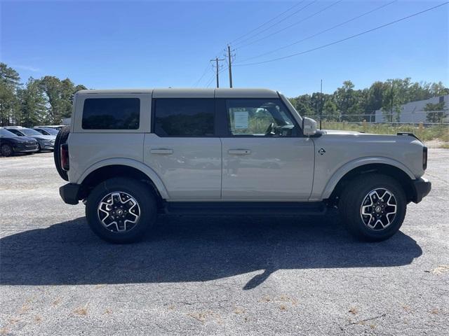 new 2025 Ford Bronco car, priced at $51,914