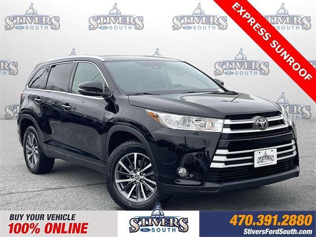 used 2019 Toyota Highlander car, priced at $29,027