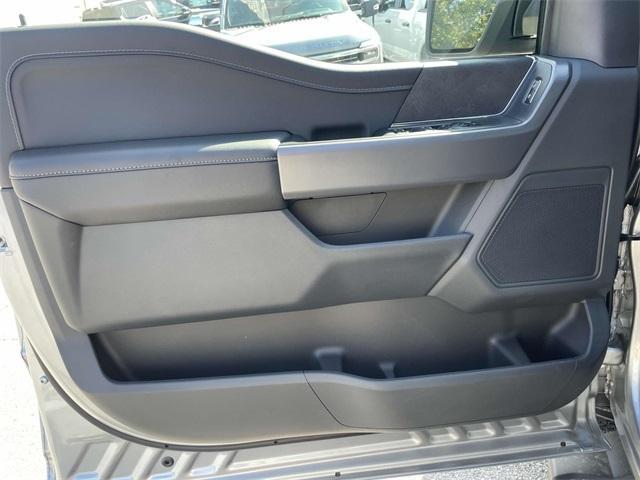 new 2025 Ford F-150 car