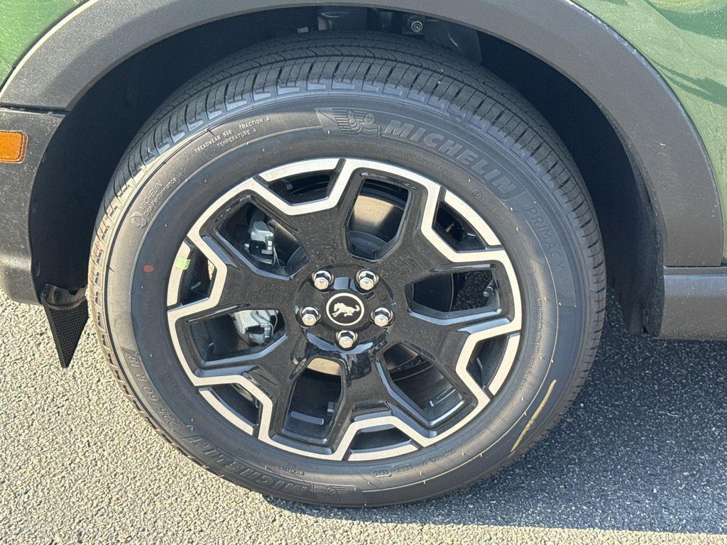 new 2025 Ford Bronco Sport car, priced at $38,600