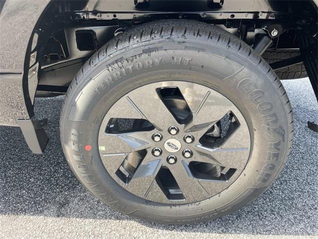 new 2025 Ford F-150 car, priced at $39,990