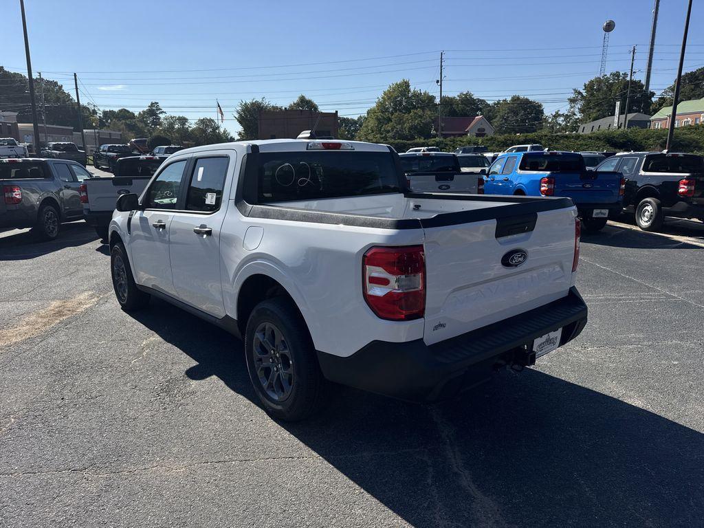 new 2025 Ford Maverick car, priced at $28,995