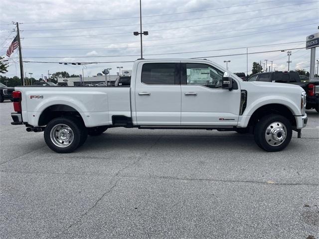 new 2025 Ford F-450 car, priced at $95,375