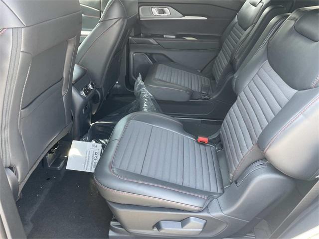 new 2025 Ford Explorer car