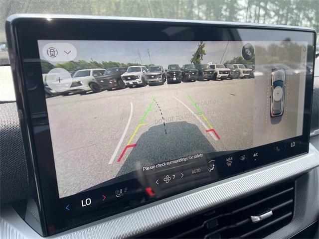 new 2025 Ford Explorer car