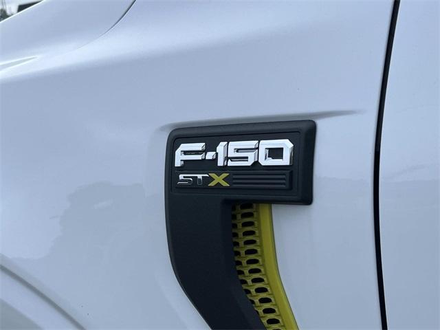new 2025 Ford F-150 car, priced at $39,682