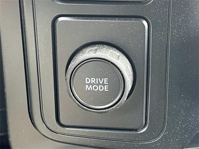 new 2025 Ford F-150 car, priced at $39,682