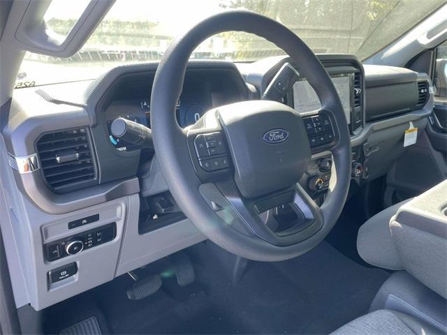 new 2025 Ford F-150 car, priced at $45,372