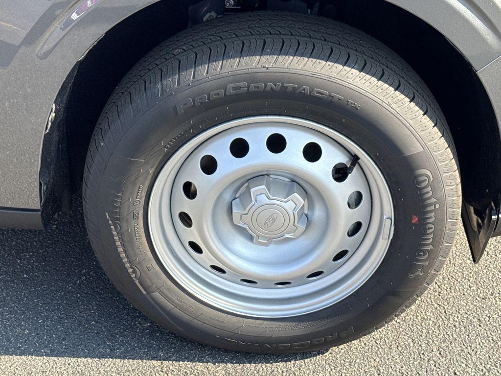 new 2025 Ford Maverick car, priced at $29,336