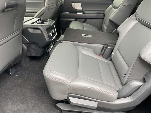 new 2025 Ford Expedition Max car, priced at $73,094