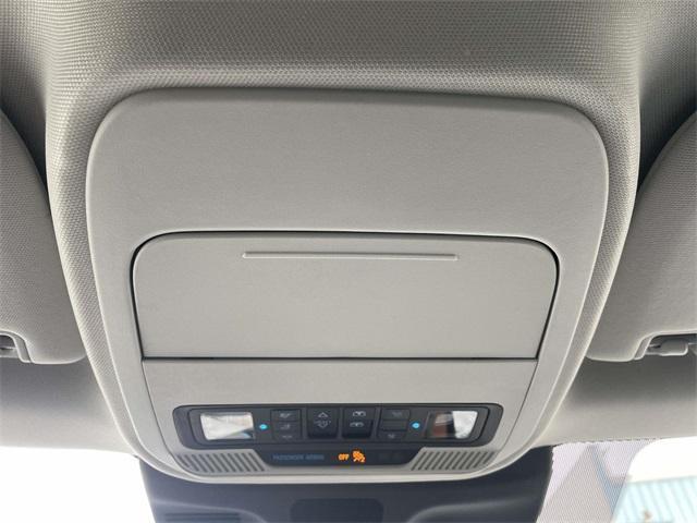 new 2025 Ford Expedition Max car, priced at $73,094