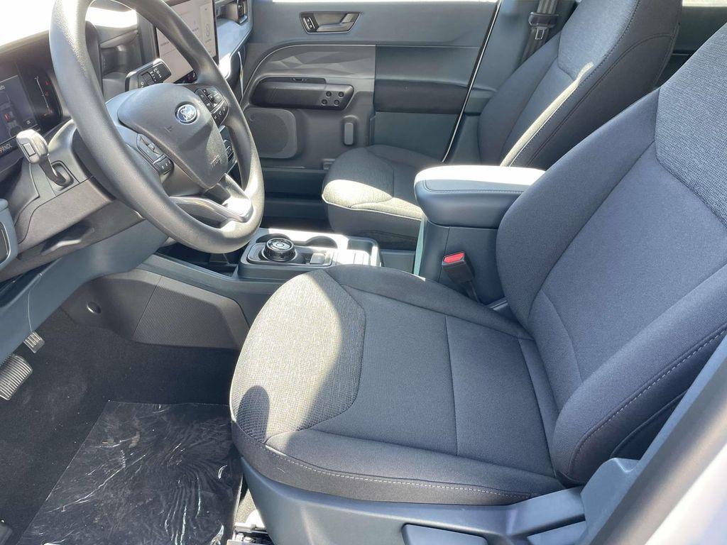 new 2025 Ford Maverick car, priced at $27,336