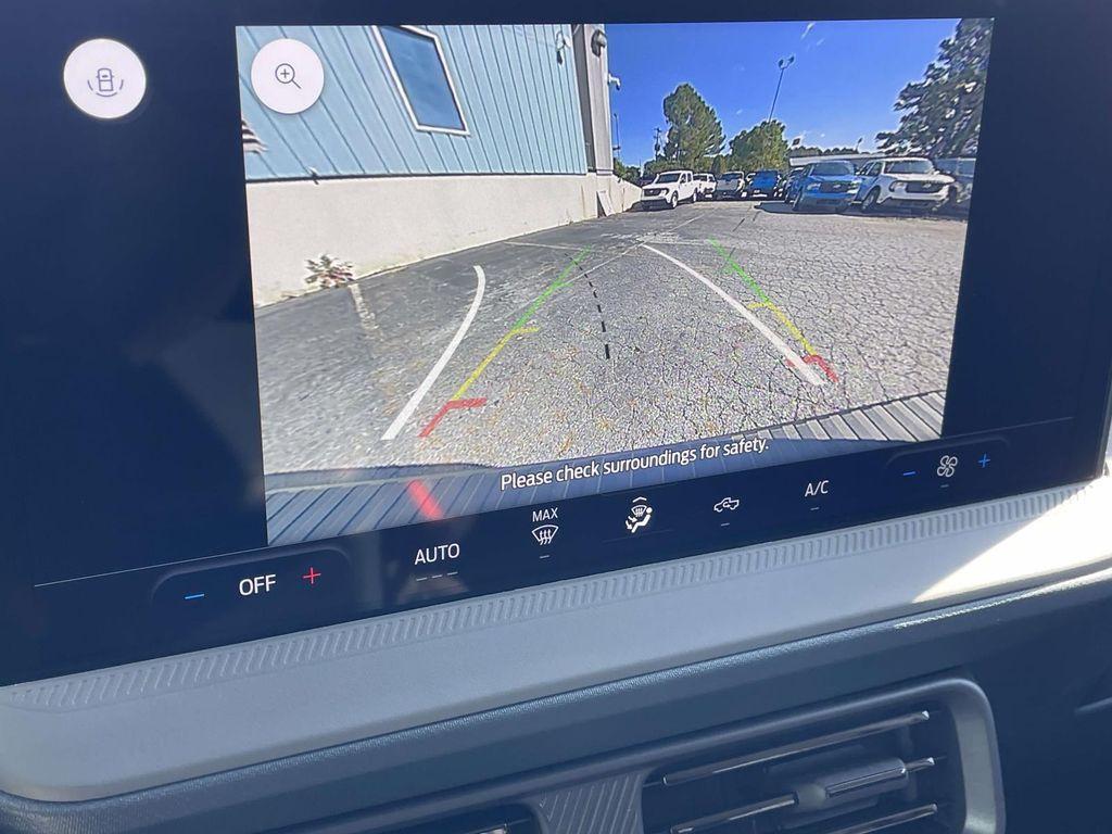 new 2025 Ford Maverick car, priced at $27,336