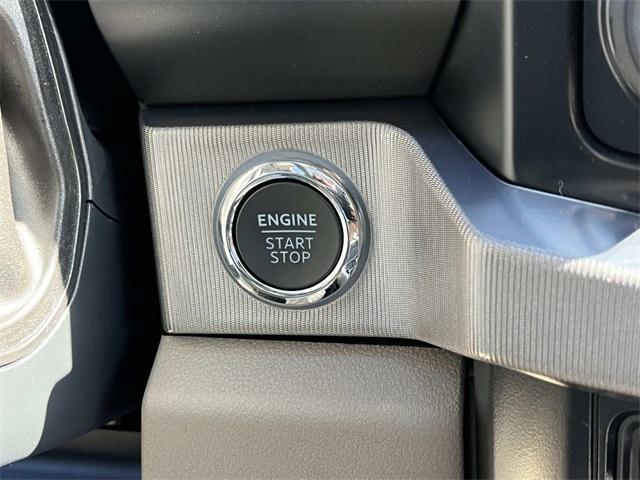 new 2025 Ford F-250 car, priced at $101,970