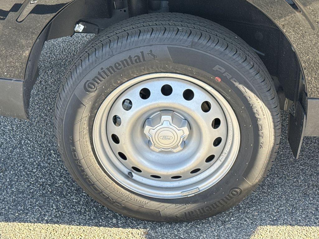 new 2025 Ford Maverick car, priced at $27,336