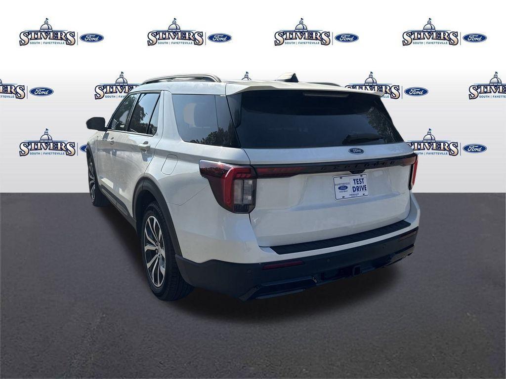 new 2025 Ford Explorer car, priced at $44,011