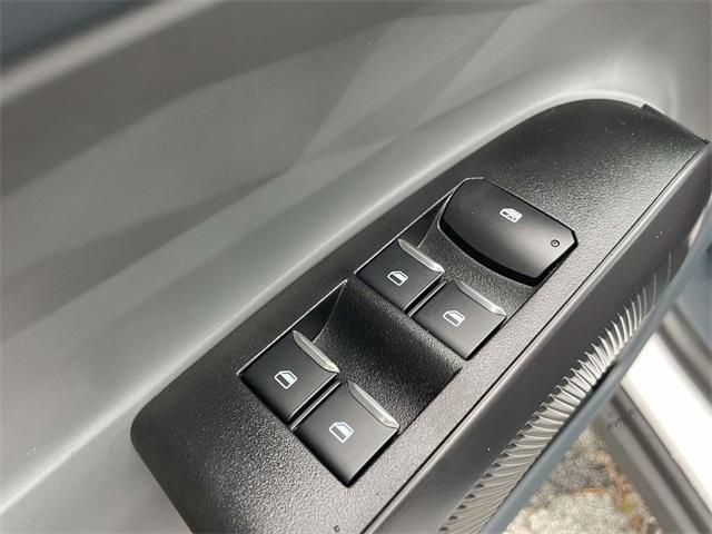 new 2025 Ford Maverick car, priced at $25,883