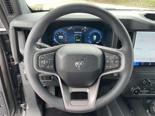 new 2025 Ford Bronco car, priced at $40,385