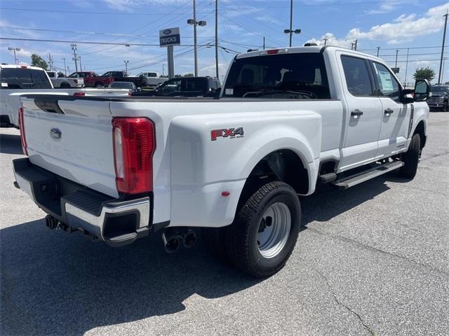 new 2025 Ford F-350 car, priced at $69,900