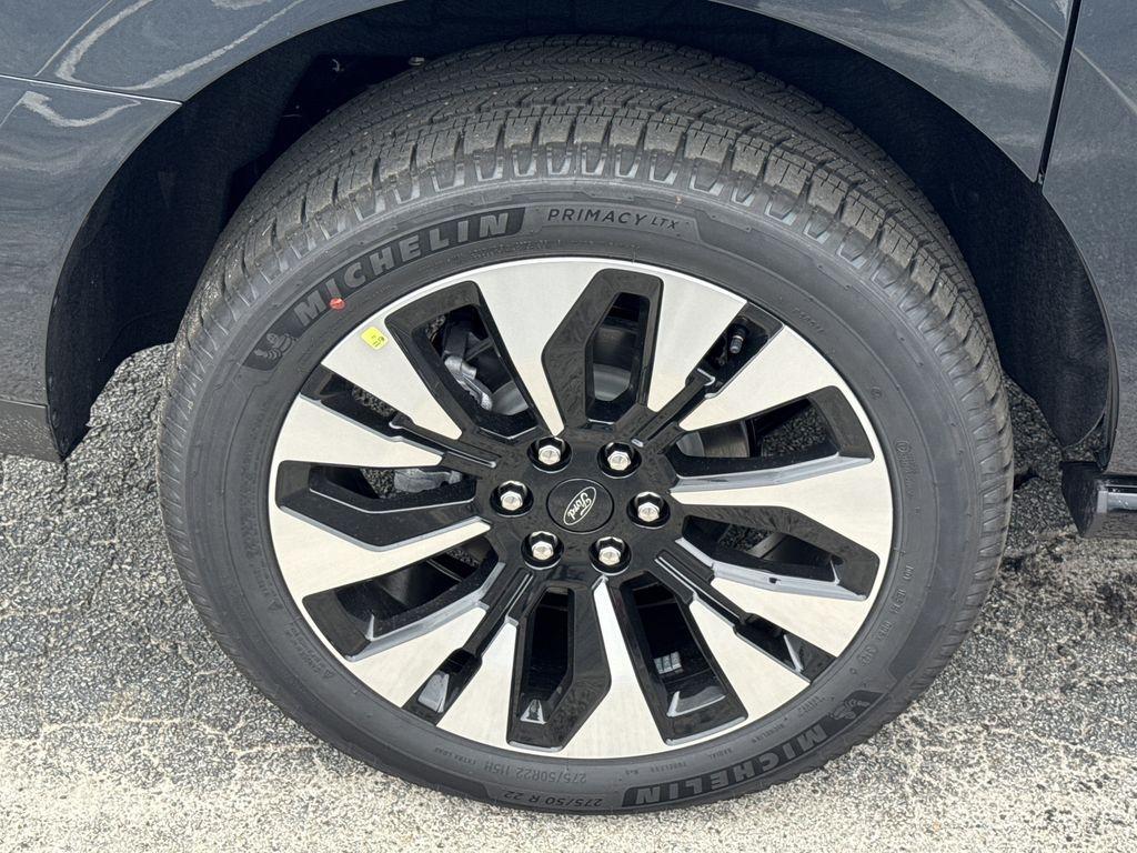 new 2025 Ford Expedition Max car, priced at $80,048
