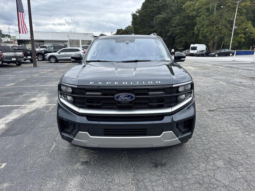 new 2025 Ford Expedition Max car, priced at $80,048