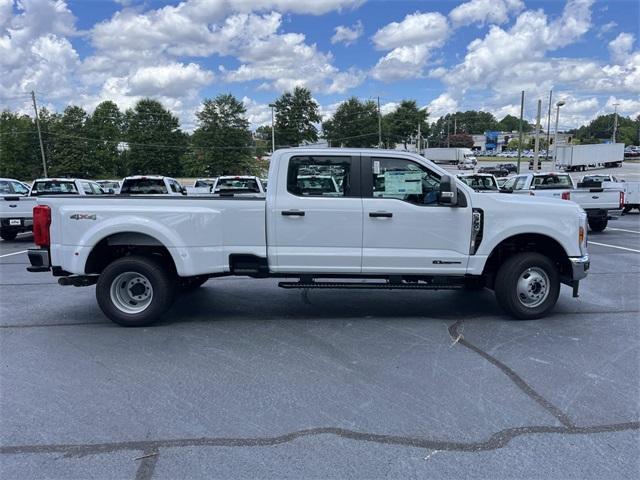 new 2025 Ford F-350 car, priced at $64,125
