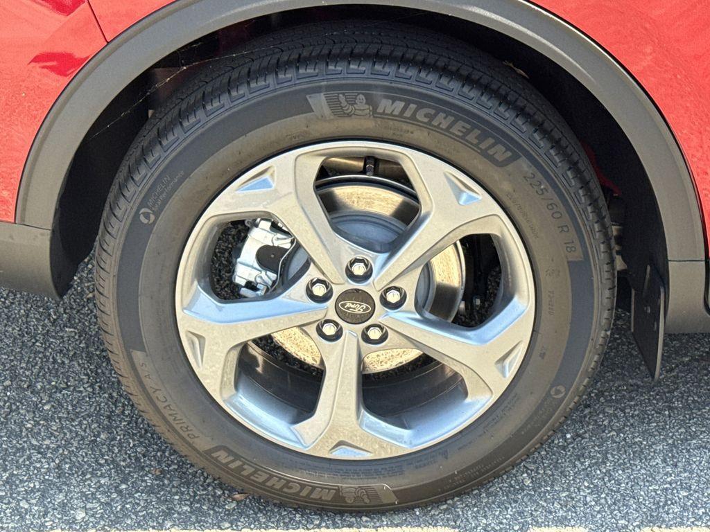 new 2025 Ford Escape car, priced at $32,894