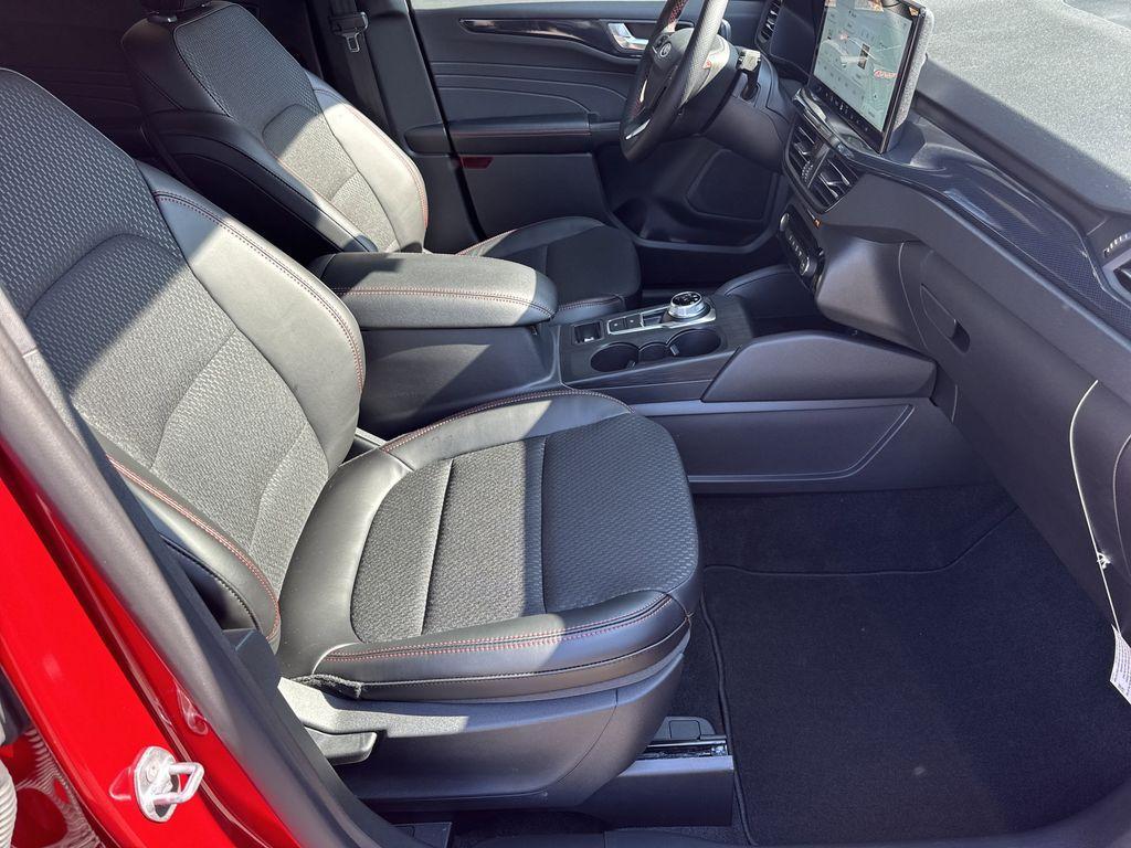 new 2025 Ford Escape car, priced at $32,894