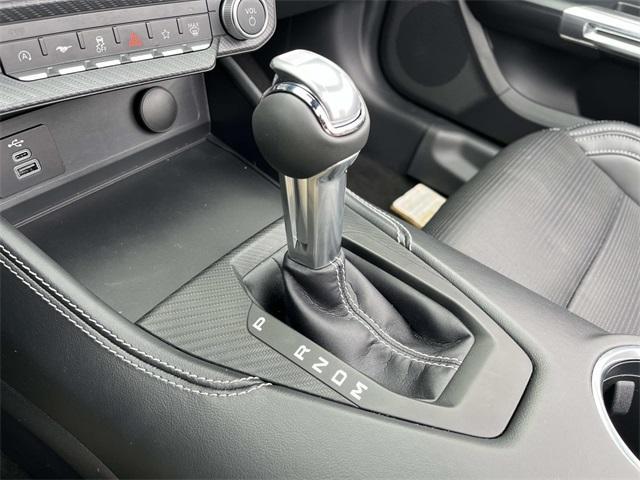 new 2025 Ford Mustang car