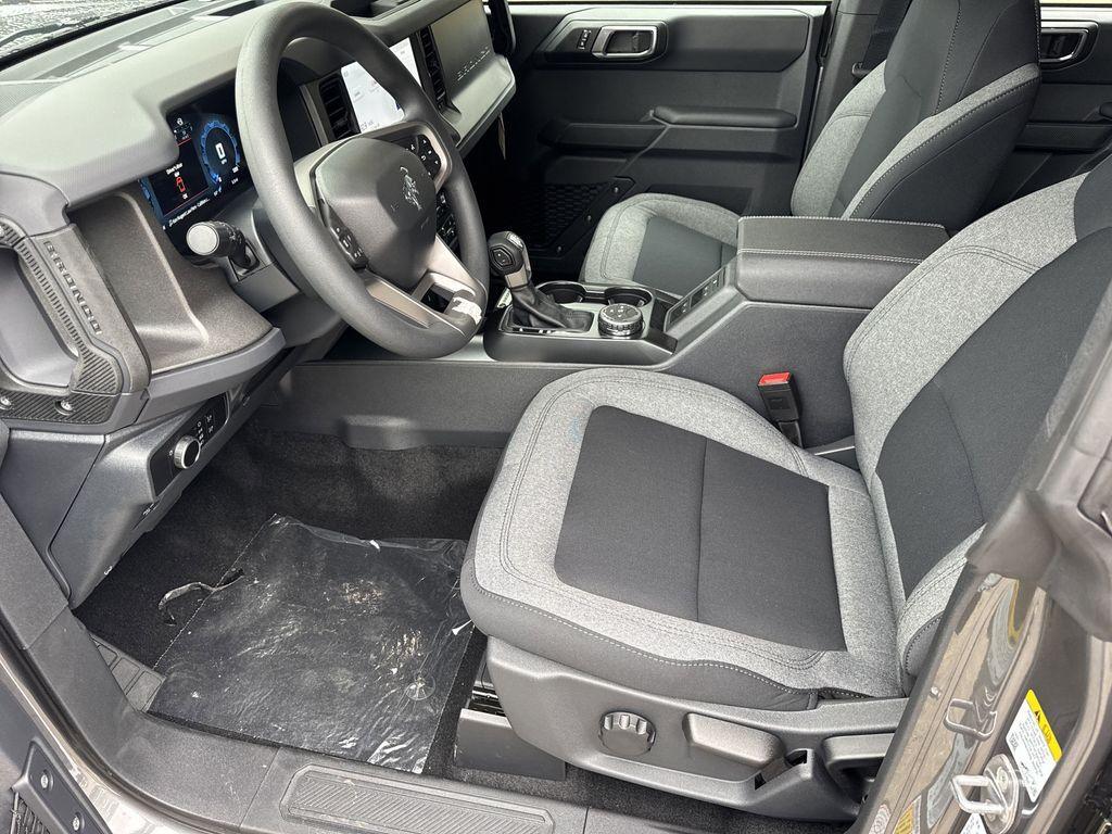 new 2025 Ford Bronco car, priced at $36,785