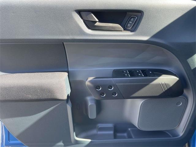 new 2025 Ford Maverick car, priced at $25,852