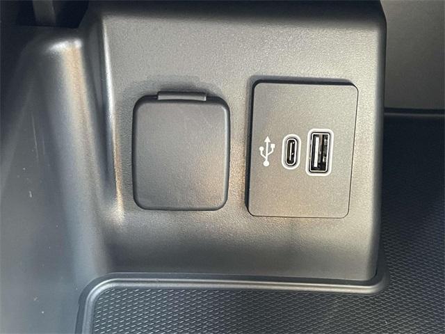 new 2025 Ford Explorer car