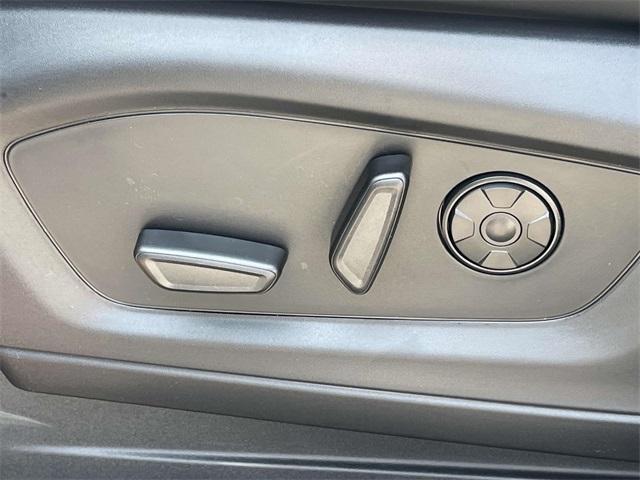 new 2025 Ford Explorer car