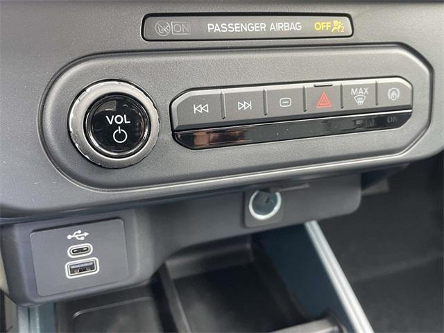 new 2025 Ford Maverick car, priced at $25,883